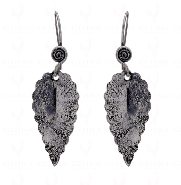 Leaf Shaped 925 Sterling Silver Oxidized Polished Earrings SE06-1004