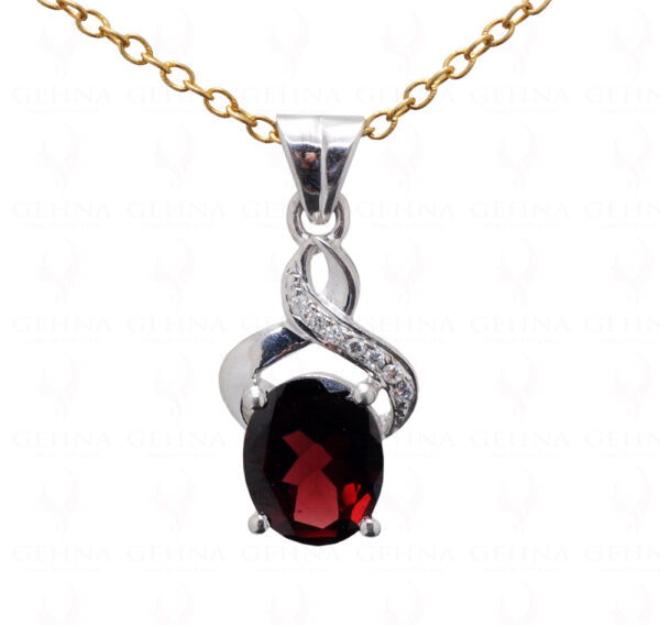 Natural Aaa Quality Red Garnet Oval Gemstone Studded 925 Silver Pendant Sp011004