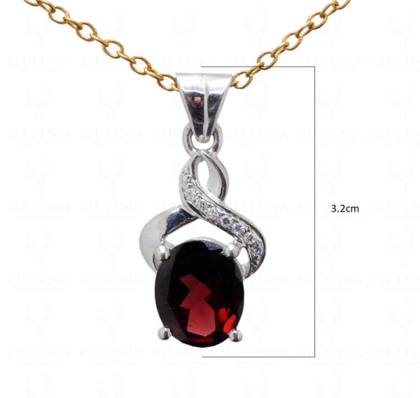 Natural Aaa Quality Red Garnet Oval Gemstone Studded 925 Silver Pendant Sp011004