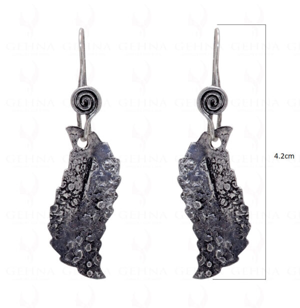 Leaf Shaped 925 Sterling Silver Oxidized Polished Earrings SE06-1006