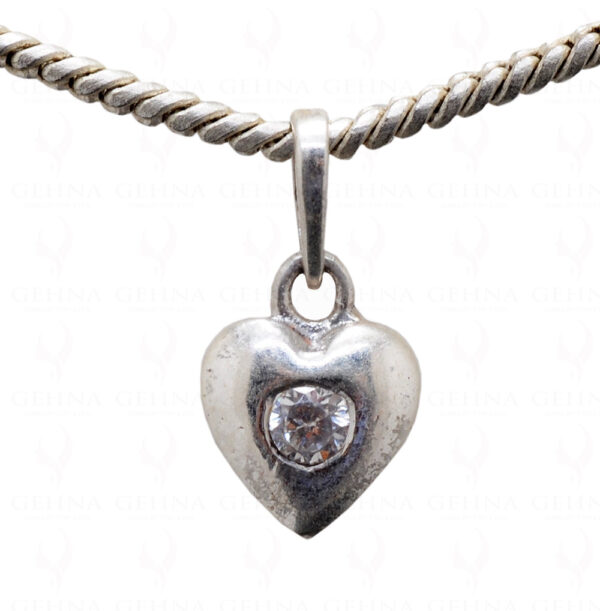 White Topaz Gemstone Studded Heart Shape 925 Sterling Silver Pendant Sp011007