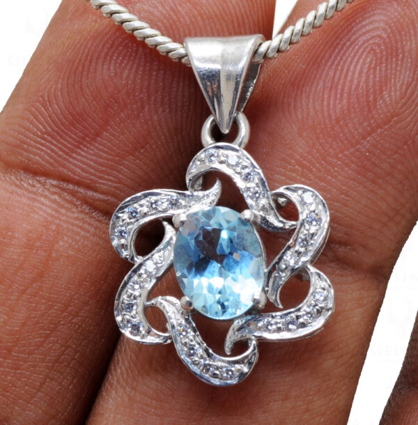 Blue & White Topaz Gemstone Studded 925 Sterling Silver Pendant Sp011014