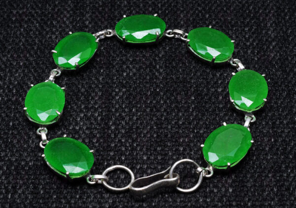 Green Jade Gemstone Studded 925 Sterling Solid Silver Bracelet Sb1033