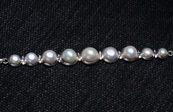 Natural Sea Water Pearl Studded 925 Sterling Solid Silver Bracelet Sb1037
