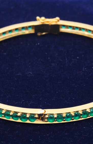 Emerald Gemstone Studded 925 Sterling Solid Silver Bracelet Sb1053