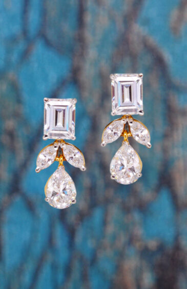 Vvs1 Moissanite Studded 925 Sterling Silver Dangle Earrings Se011053