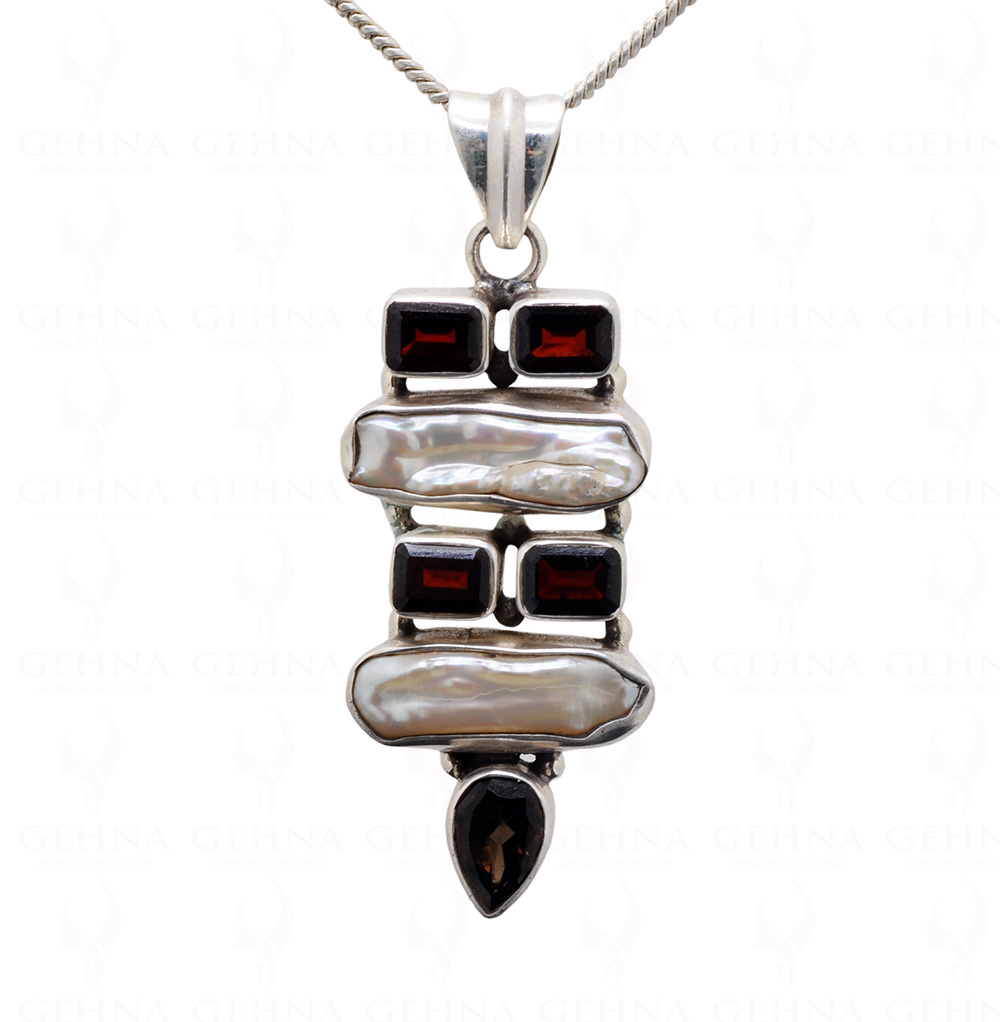 Red Garnet & Mother Of Pearl Studder 925 Silver Pendant Sp031061