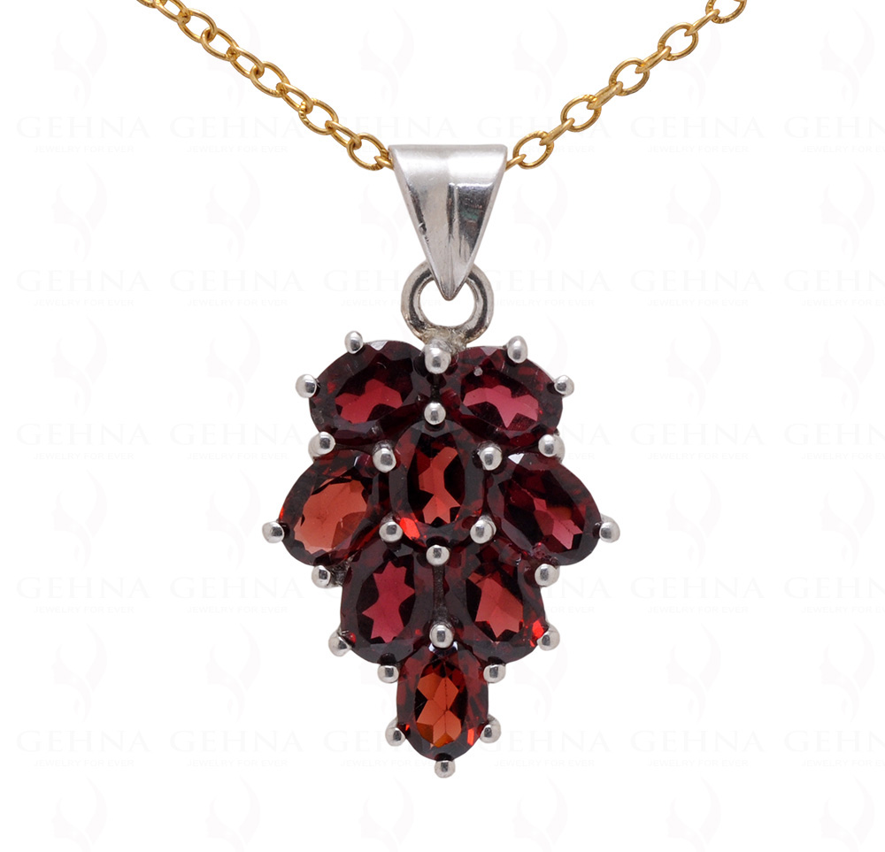 Red Garnet Oval Shape Gemstone 925 Silver Pendant SP02-1062