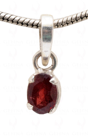 Red Garnet Oval Shape Gemstone 925 Silver Pendant SP02-1070