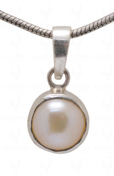 Natural Sea Water Pearl Round Studded In 925 Silver Pendant SP02-1074