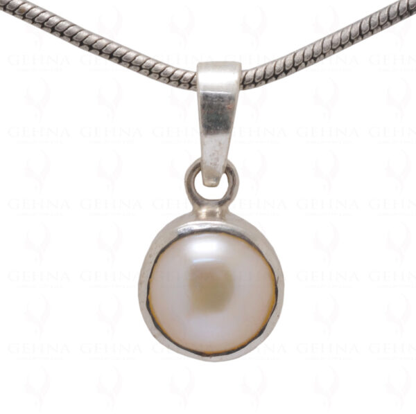 Natural Sea Water Pearl Round Studded In 925 Silver Pendant SP02-1074