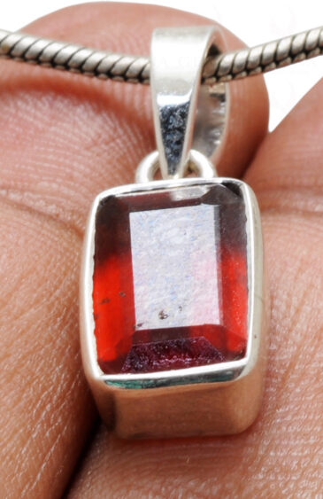 Hessonite Baguette Shape Gemstone 925 Silver Pendant SP02-1079