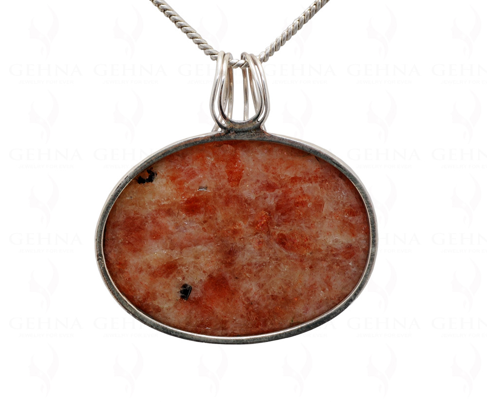 Sunstone Oval Shape Gemstone Studded 925 Sterling Silver Pendant Sp031084