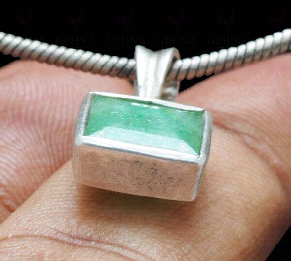 Sakota Mines Square Shape Emerald Gemstone 925 Silver Pendant SP02-1096