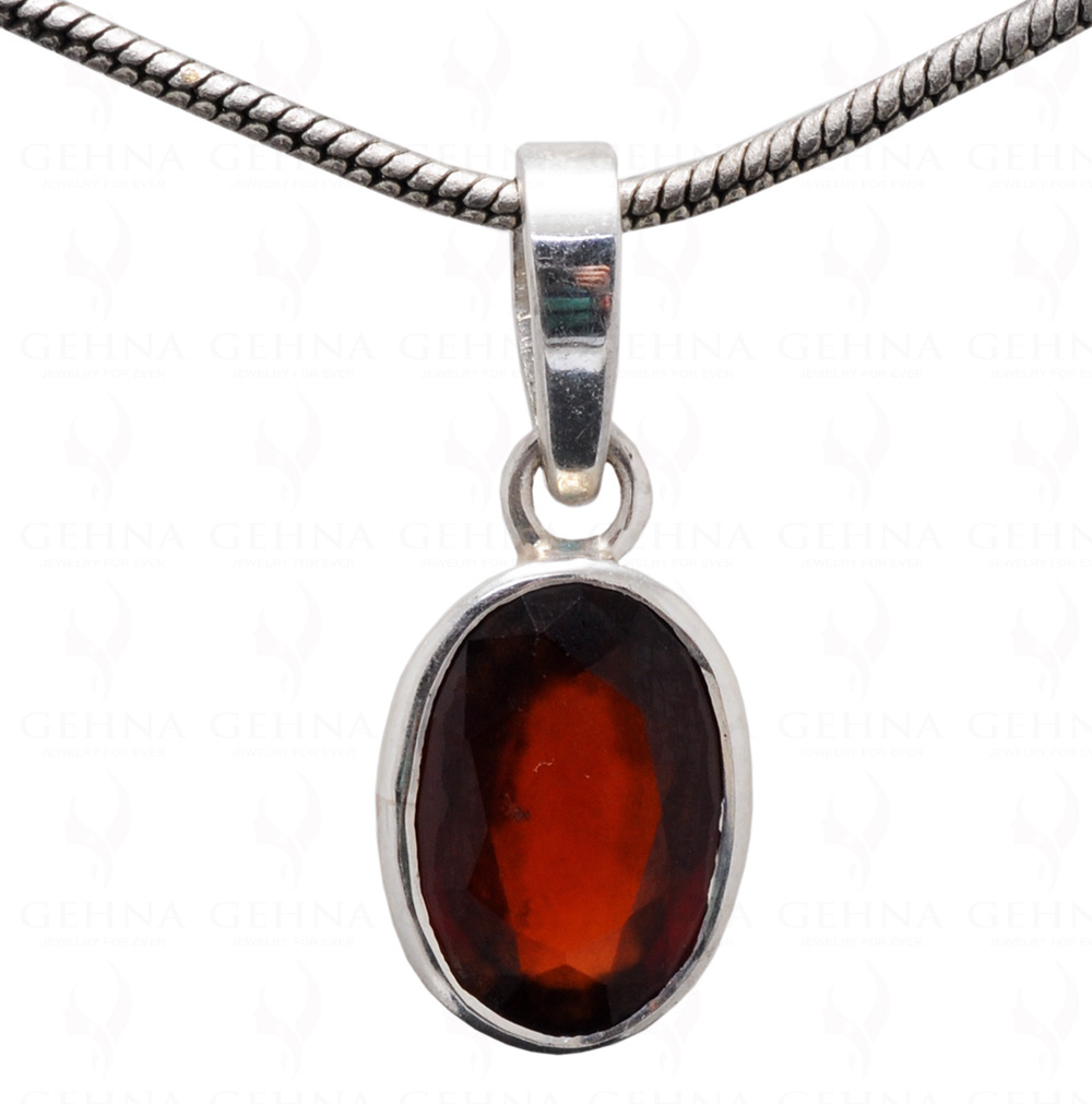 Hessonite Oval Shape Gemstone Studded 925 Silver Pendant SP02-1121