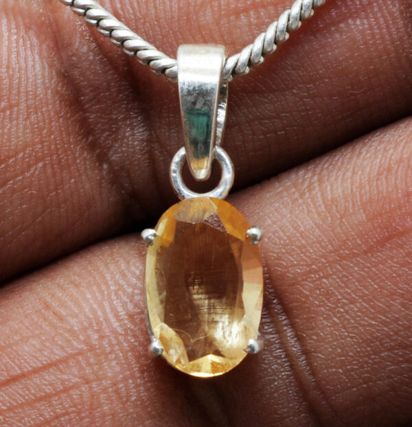 Citrine Oval Shape Gemstone 925 Silver Pendant SP02-1127