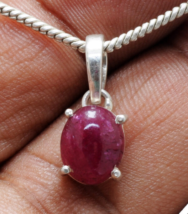 Ruby Oval Shape Gemstone 925 Silver Pendant SP02-1131