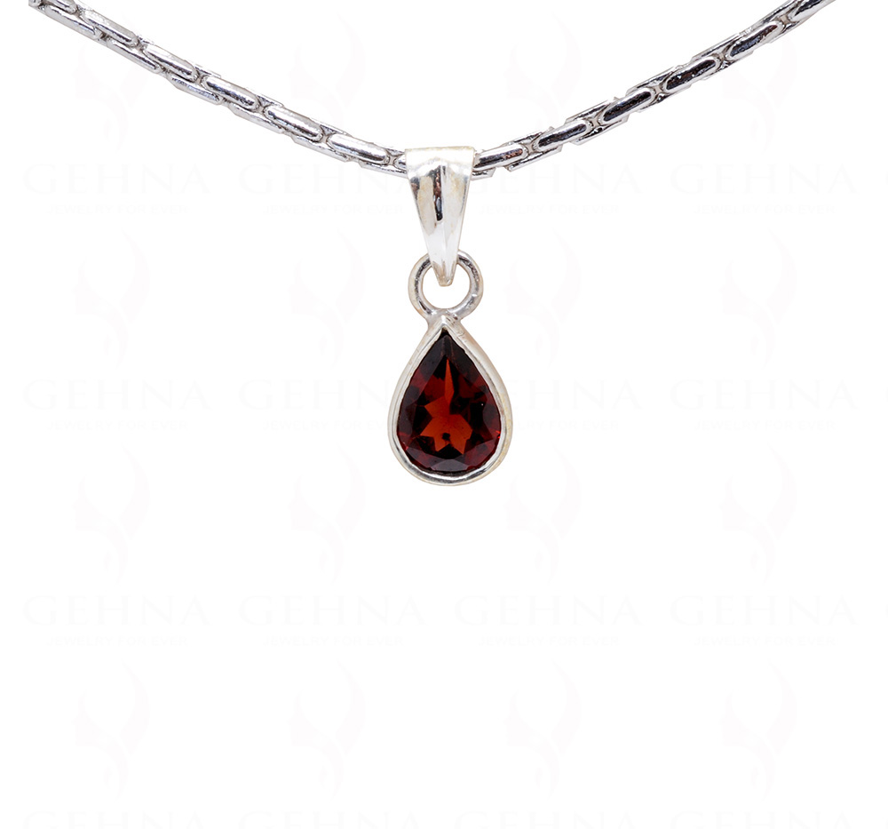 Garnet Pear Shape Gemstone 925 Sterling Silver Pendant SP02-1135