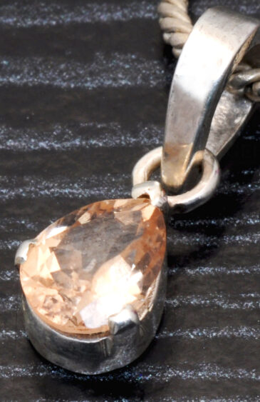 Tourmaline Pear Shape Gemstone Studded 925 Sterling Silver Pendant SP02-1144