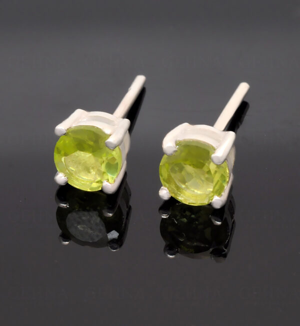 Peridot Round Shaped Gemstone Studded 925 Silver Earrings SE04-1183