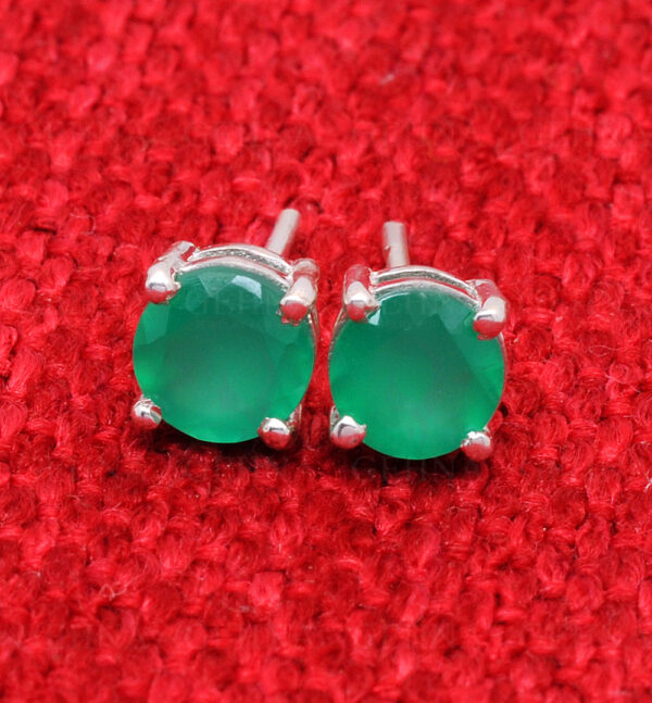 Emerald Round Shaped Gemstone Studded 925 Sterling Silver Earrings SE04-1185