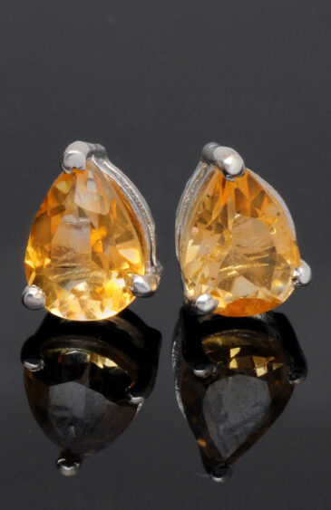 Citrine Pear Shaped Gemstone Studded 925 Sterling Silver Earrings SE04-1189