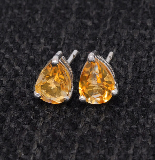 Citrine Pear Shaped Gemstone Studded 925 Sterling Silver Earrings SE04-1189