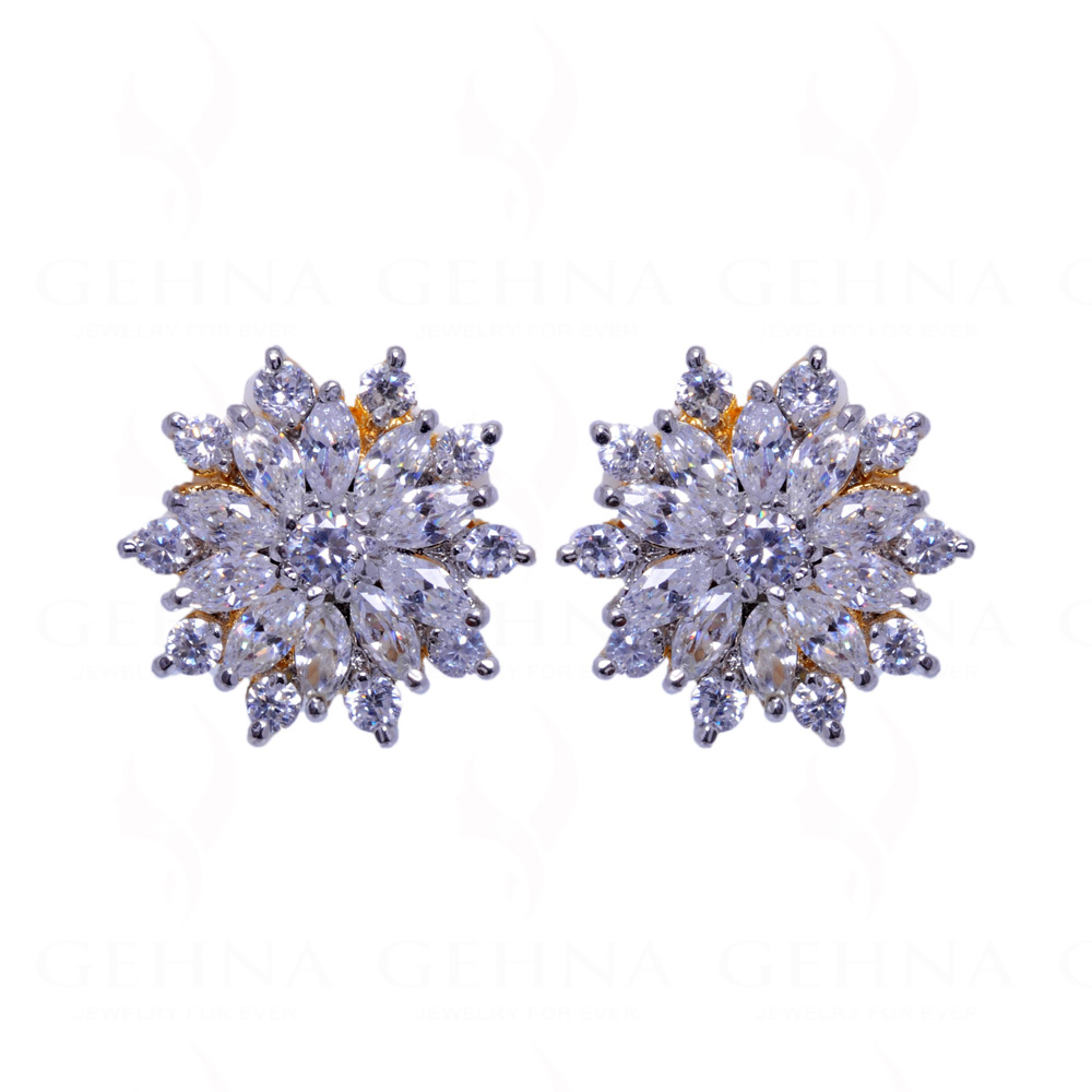 Flower shaped stud earrings in white gold with white diamonds of 3.11 –  GLAM JEWELRY®