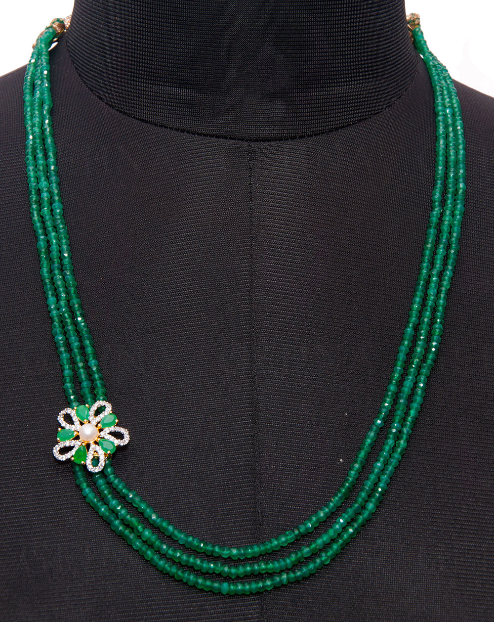3 Rows Necklace Of Emerald With Pearl & Emerald Studded Side Pendant FN-1029