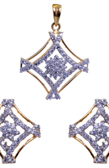 Exclusive Cubic Zirconia Studded Beautiful Pendant & Earring Set FP-1034