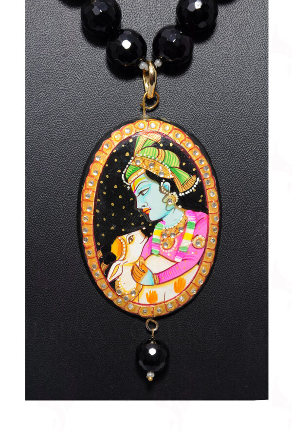 Krishna With Cow Hand Painted Set With Pearl & Black Onyx Bead Chain FN-1035