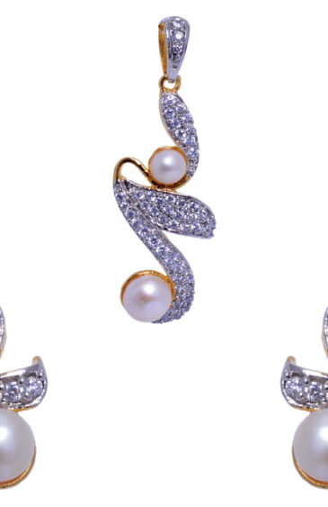 Delicate Cubic Zirconia & Classy Pearl Studded Pendant & Earring Set FP-1040
