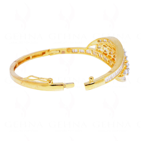 Baggutte & Marquise Shape Cubic Zirconia Studded Stylish Bracelet FB-1059