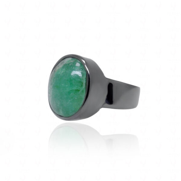 Emerald Gemstone Studded 925 Sterling Silver Ring SR-1064