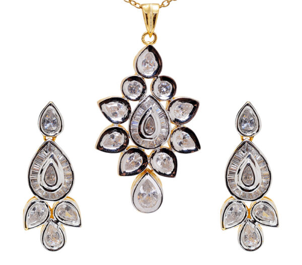 Cubic Zirconia Studded Trendy Pendant & Earring Set FP-1081