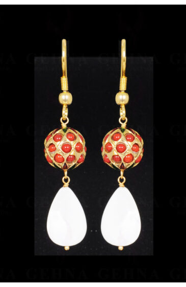 Mother Of Pearl Bead With Coral Studded Jadau Ball Earrings LE01-1087