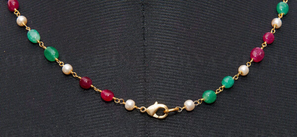Pearl, Ruby & Emerald Oval Shaped Chain Knotted In.925 Sterling Silver Cm1095
