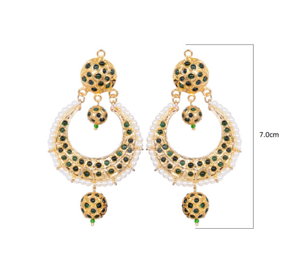 Emerald Studded Moon Shape Earring With Pearl Bead LE01-1109