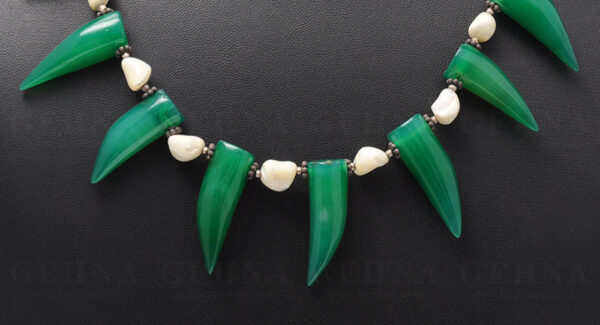 Green Jade Gemstone Elephant Teeth Shaped Bead Necklace NS-1118