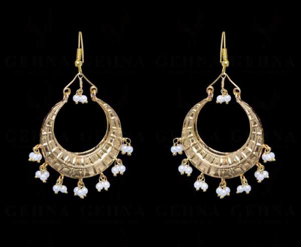 Cz Studded Moon Shape Bali Style Earring LE01-1124