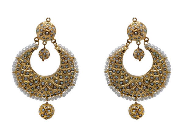 Pearl Studded Moon Shaped Chand Bali Lac Earring With Enamel Work LE01-1127