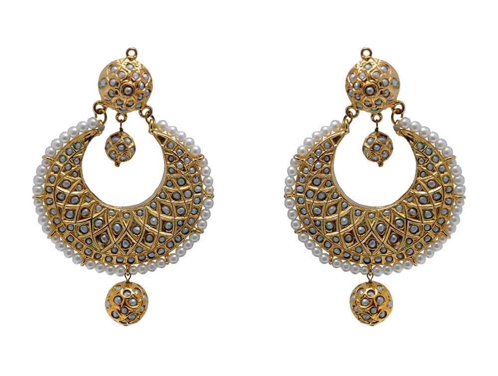 Pearl Studded Moon Shaped Chand Bali Lac Earring With Enamel Work LE01-1127