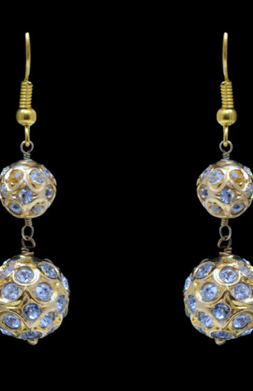 Cubic Zirconia Studded Lac Ball Earring LE01-1131