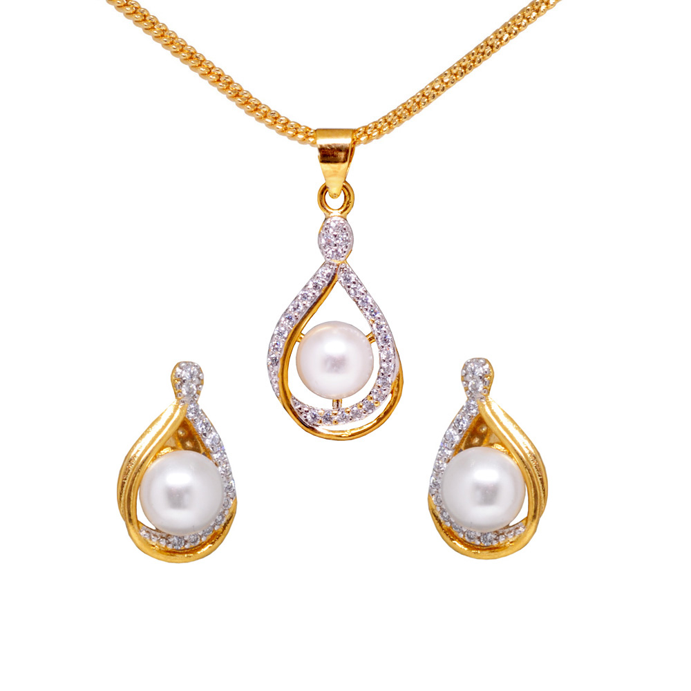 Pearl & Classic Topaz Studded Oval Shaped Pendant & Earring Set FP-1135