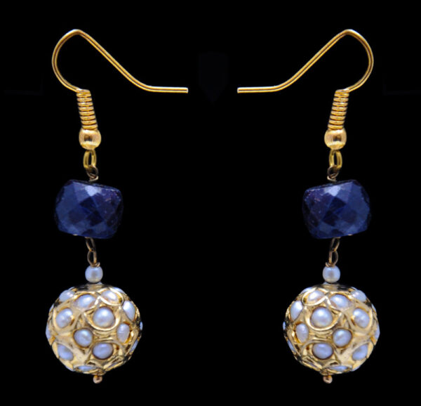 Pearl & Blue Sapphire Gemstone Studded Lac Earring LE01-1137