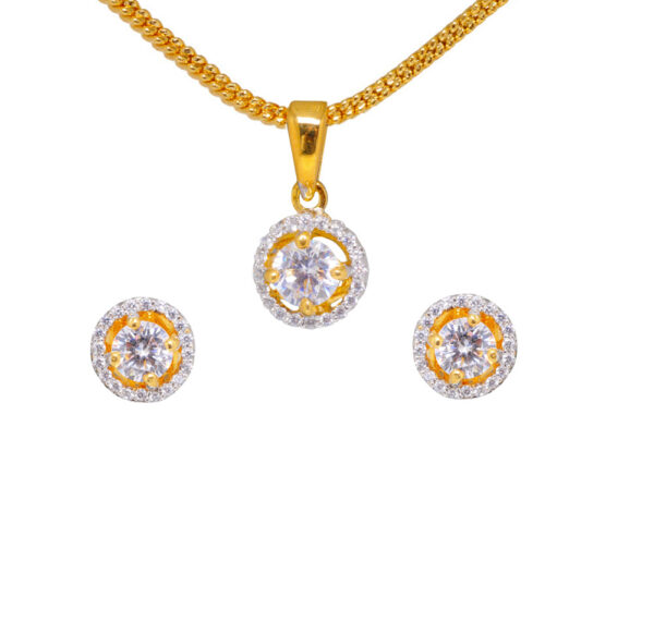 Topaz Studded Designer Pendant & Earring Set FP-1141