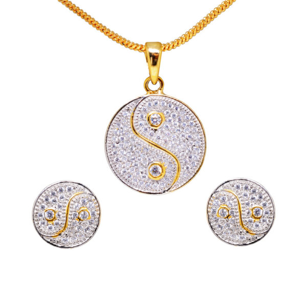 Topaz Studded Round Shaped Elegant Pendant & Earring Set FP-1149