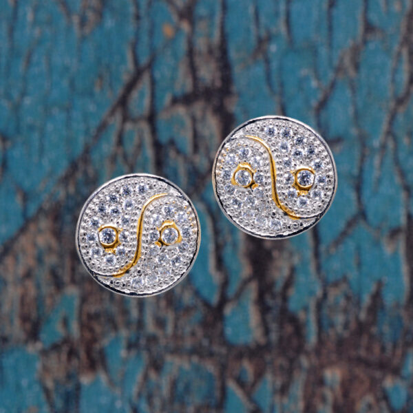 Topaz Studded Round Shaped Elegant Pendant & Earring Set FP-1149