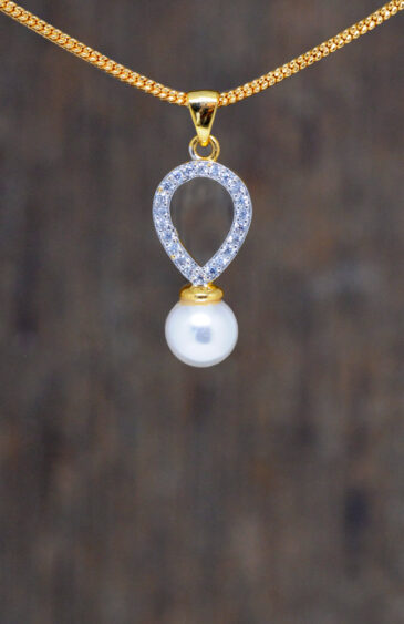 Enchanting Pearl & Classic Topaz Studded Pendant & Earring Set FP-1156