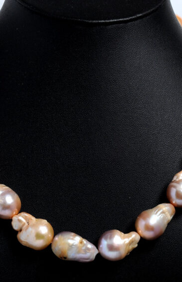 Baroque Peach Color Freshwater Pearl Bead Necklace NM-1156